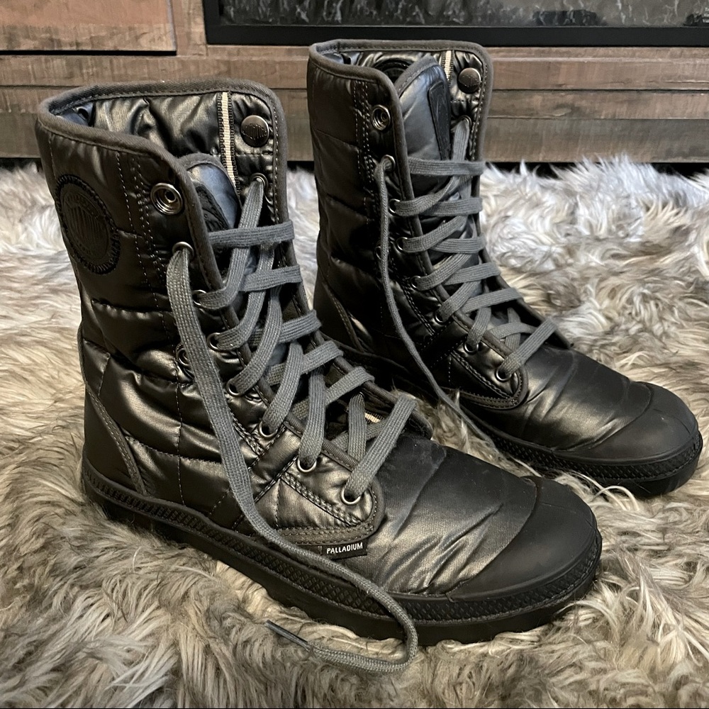 Women’s Palladium Puffer Boots